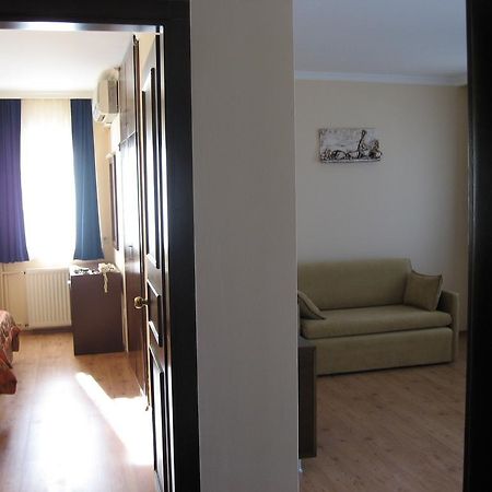 Seaview Suite Hotel Κουσάντασι Εξωτερικό φωτογραφία